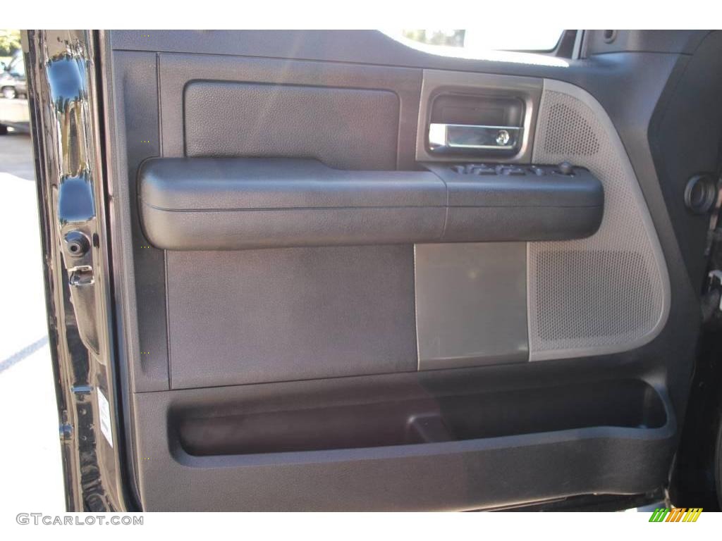 2005 F150 FX4 SuperCrew 4x4 - Black / Black photo #16