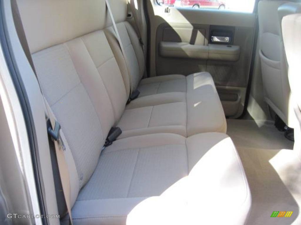 2005 F150 XLT SuperCrew 4x4 - Arizona Beige Metallic / Tan photo #24