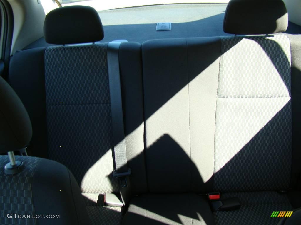 2009 Cobalt LT Sedan - Summit White / Ebony photo #23