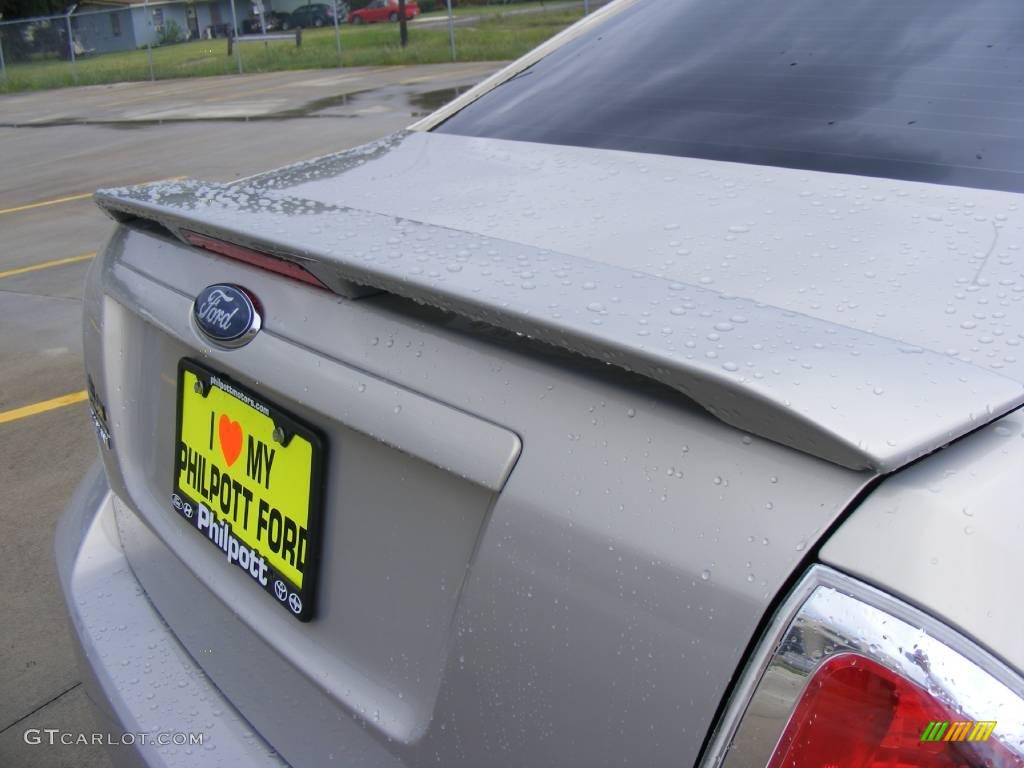 2009 Fusion SE - Smokestone Metallic / Camel photo #21