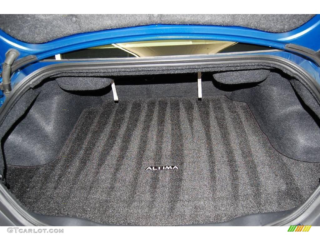 2008 Altima 2.5 S Coupe - Azure Blue Metallic / Blond photo #20