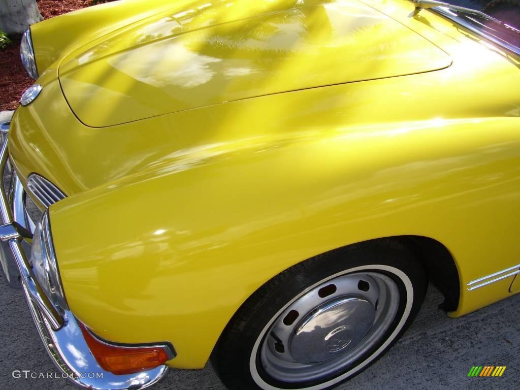 1971 Karmann Ghia Coupe - Canary Yellow / Black photo #12