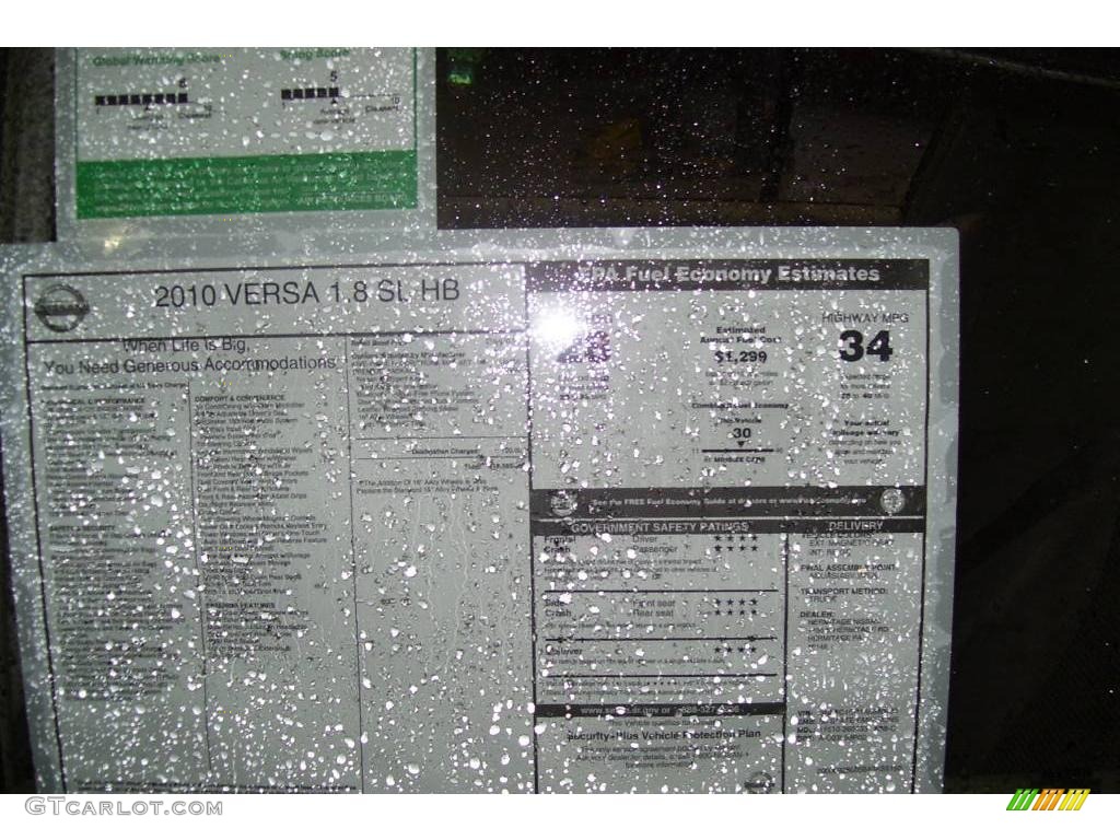 2010 Versa 1.8 SL Hatchback - Magnetic Gray Metallic / Beige photo #6