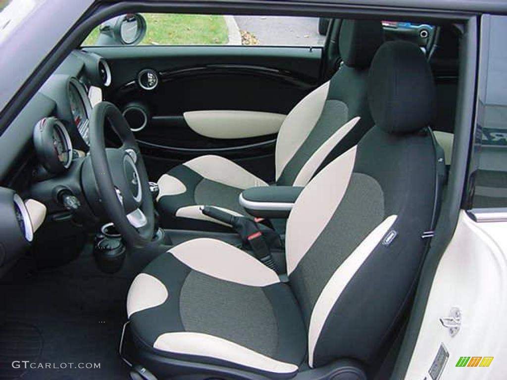 Ray Cream White Leather/Black Cloth Interior 2009 Mini Cooper John Cooper Works Clubman Photo #20318222