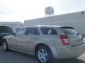 2008 Light Sandstone Metallic Dodge Magnum SXT  photo #3