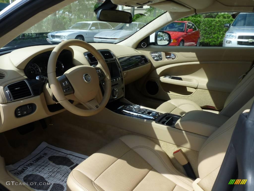 2010 XK XKR Convertible - Porcelain White / Caramel photo #10