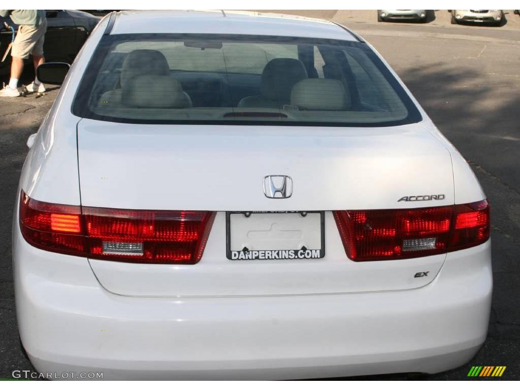 2005 Accord EX-L Sedan - Taffeta White / Ivory photo #6