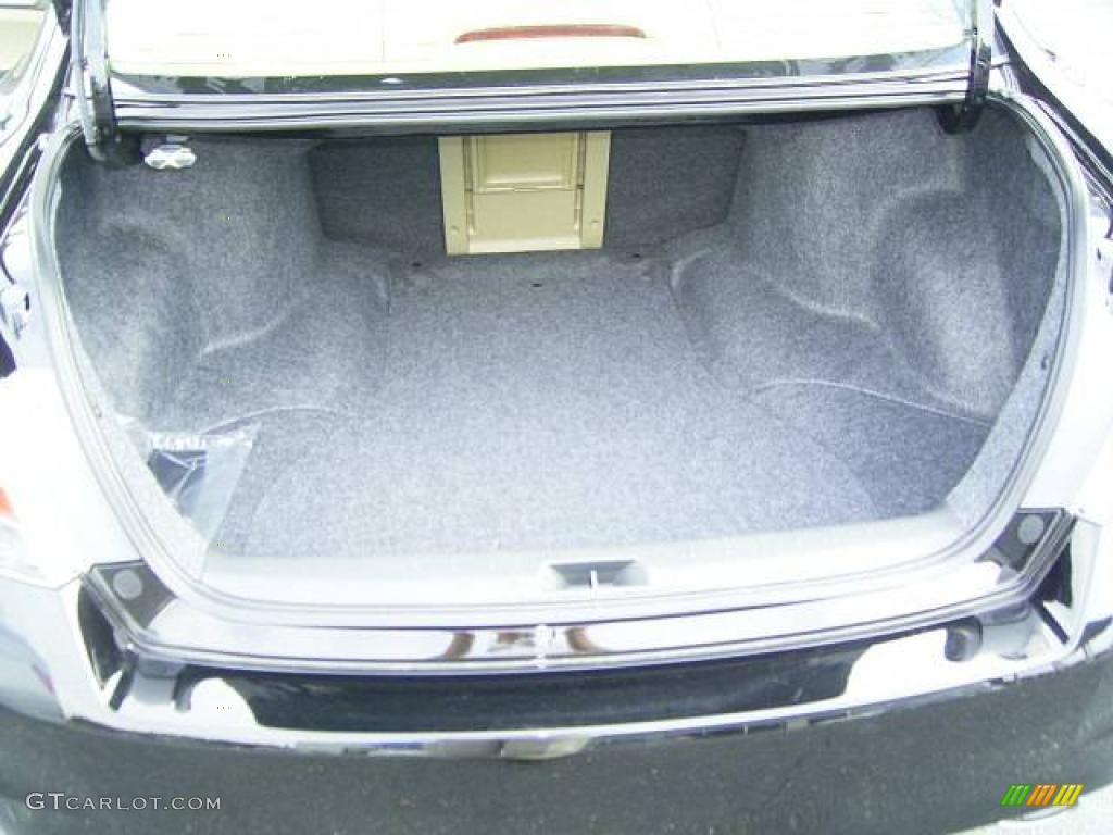 2010 Accord LX-P Sedan - Crystal Black Pearl / Ivory photo #12