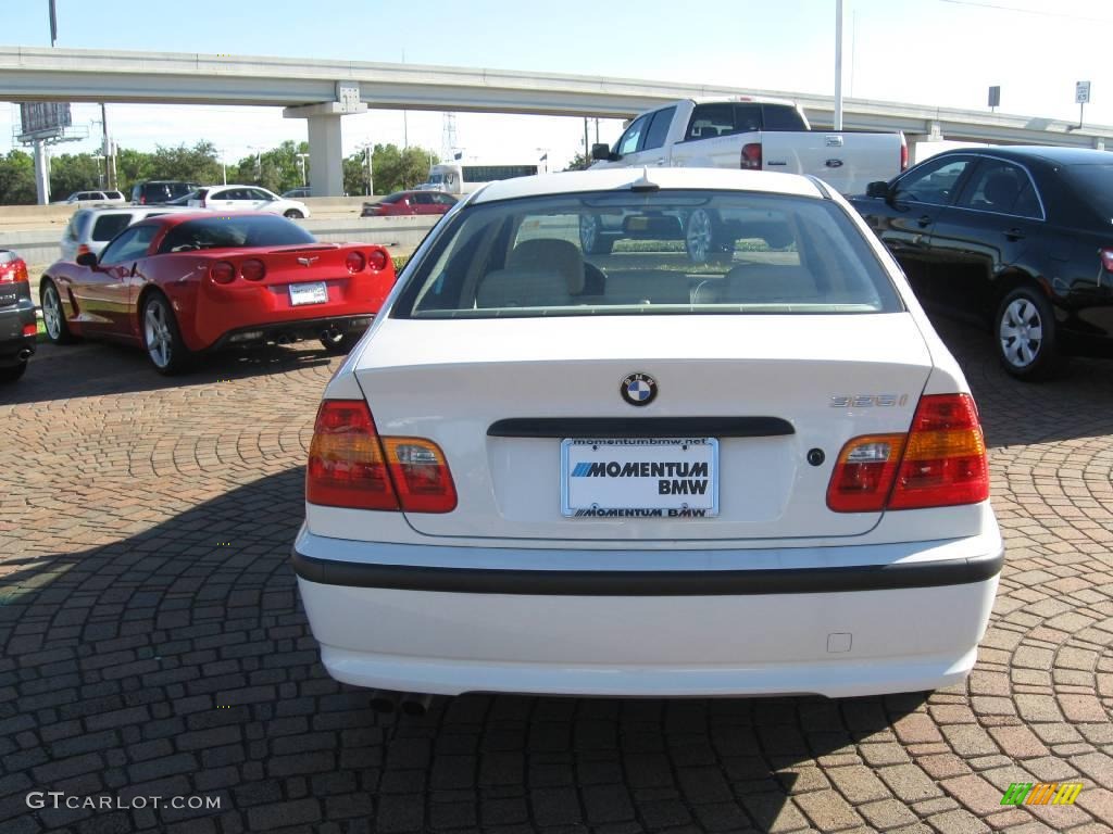 2004 3 Series 325i Sedan - Alpine White / Sand photo #6