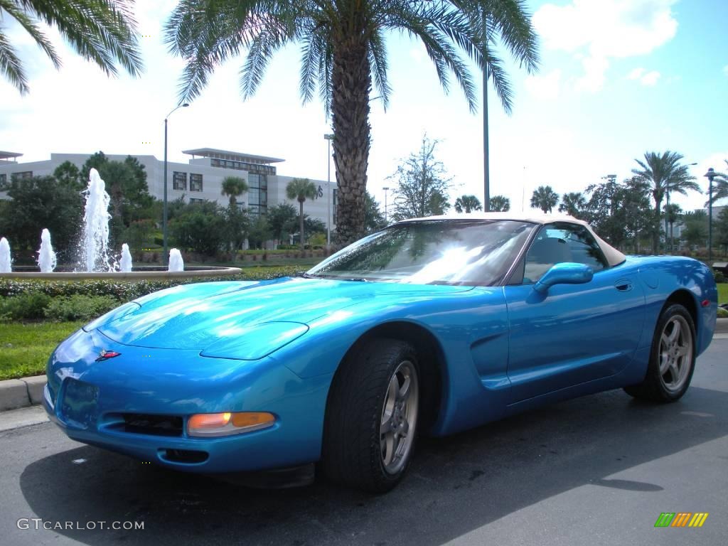 2000 Corvette Convertible - Nassau Blue Metallic / Light Oak photo #2