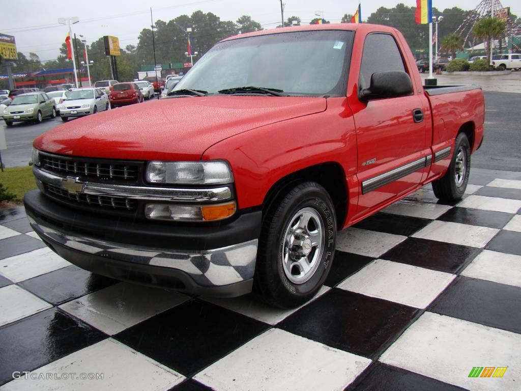 2000 Silverado 1500 Regular Cab - Victory Red / Graphite photo #2