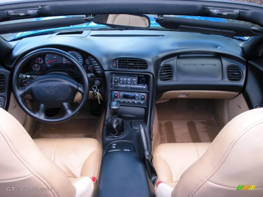 2000 Corvette Convertible - Nassau Blue Metallic / Light Oak photo #20