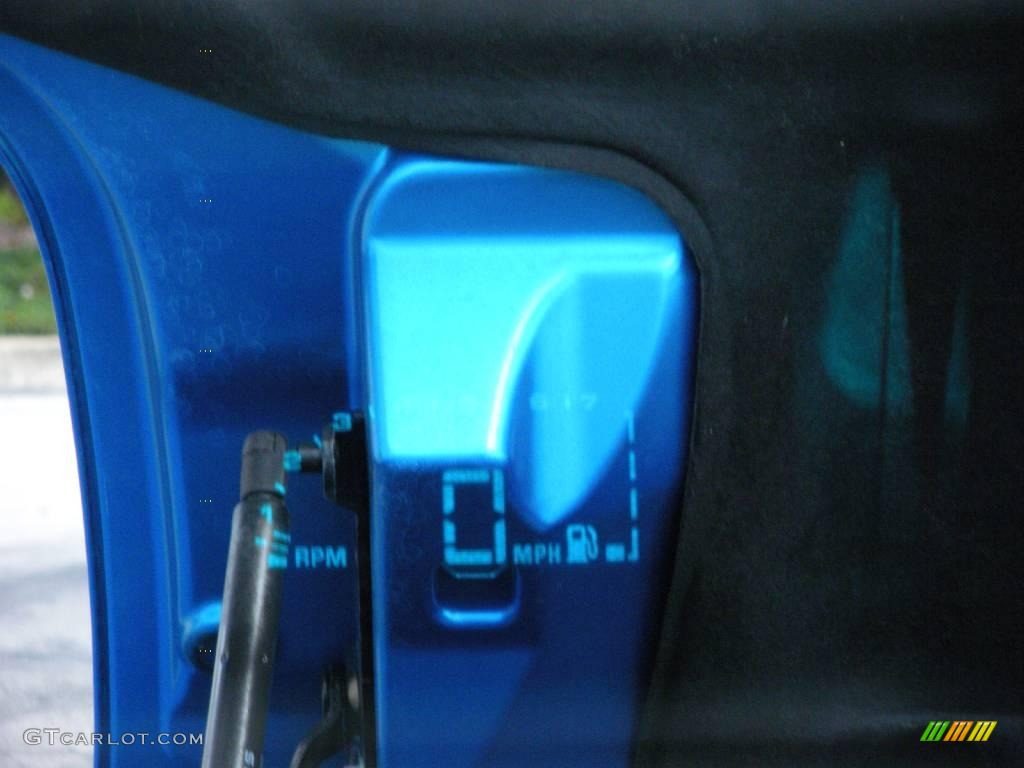 2000 Corvette Convertible - Nassau Blue Metallic / Light Oak photo #27