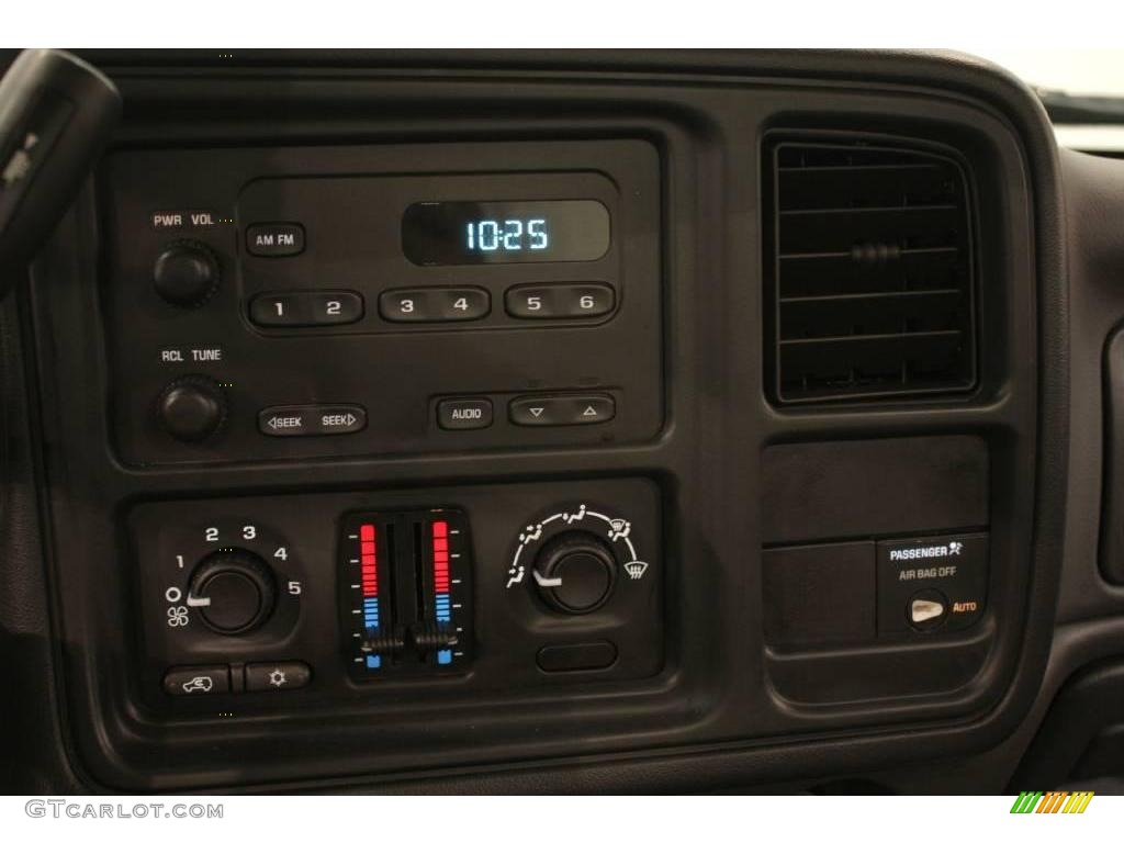 2004 Silverado 1500 Regular Cab - Dark Green Metallic / Dark Charcoal photo #11