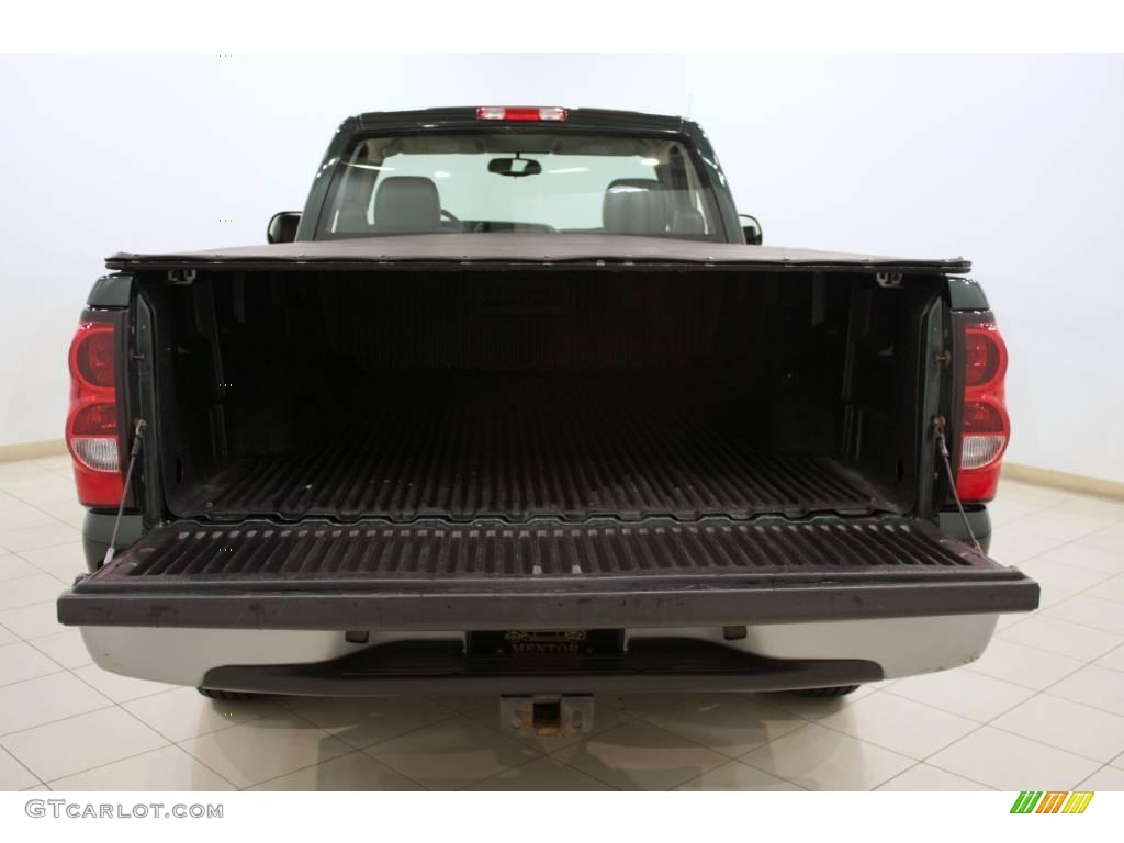 2004 Silverado 1500 Regular Cab - Dark Green Metallic / Dark Charcoal photo #13