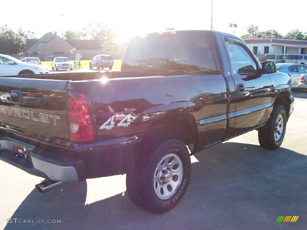 2005 Silverado 1500 Regular Cab 4x4 - Black / Medium Gray photo #5