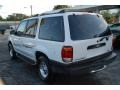 2001 Oxford White Ford Explorer XLT 4x4  photo #10