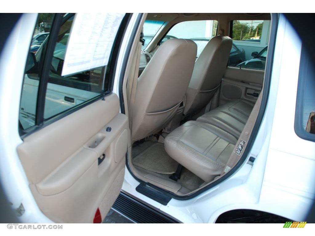 2001 Explorer XLT 4x4 - Oxford White / Medium Prairie Tan photo #19