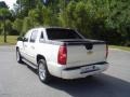 2008 White Diamond Tricoat Chevrolet Avalanche LTZ  photo #7