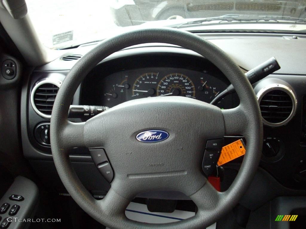 2003 Expedition XLT 4x4 - Silver Birch Metallic / Flint Grey photo #6