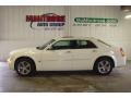 Cool Vanilla - 300 C HEMI AWD Photo No. 2