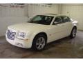 Cool Vanilla - 300 C HEMI AWD Photo No. 3