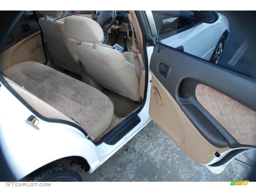 1998 Neon Highline Sedan - Bright White / Camel photo #11