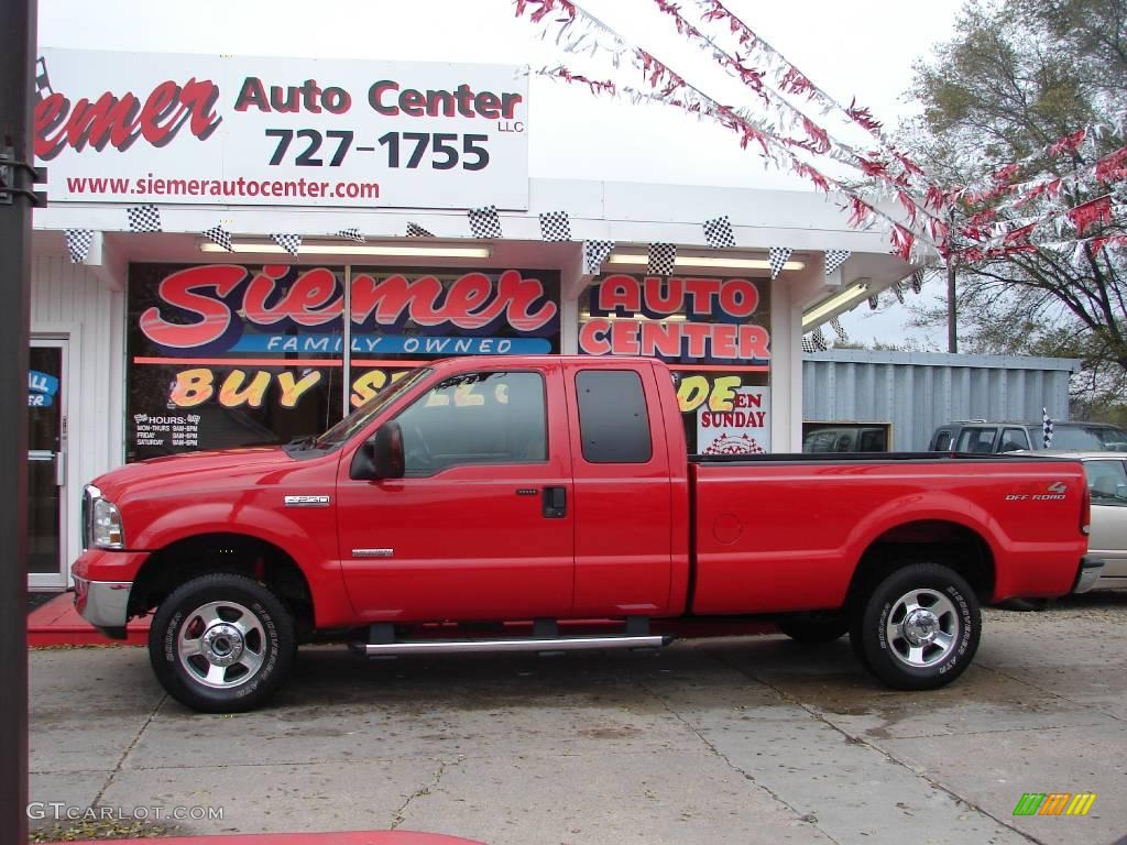 2005 F250 Super Duty Lariat SuperCab 4x4 - Red Clearcoat / Tan photo #1