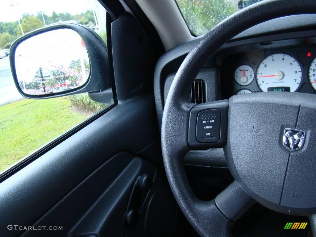 2004 Ram 1500 ST Regular Cab - Bright White / Dark Slate Gray photo #14