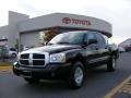 Black - Dakota SLT Quad Cab 4x4 Photo No. 1