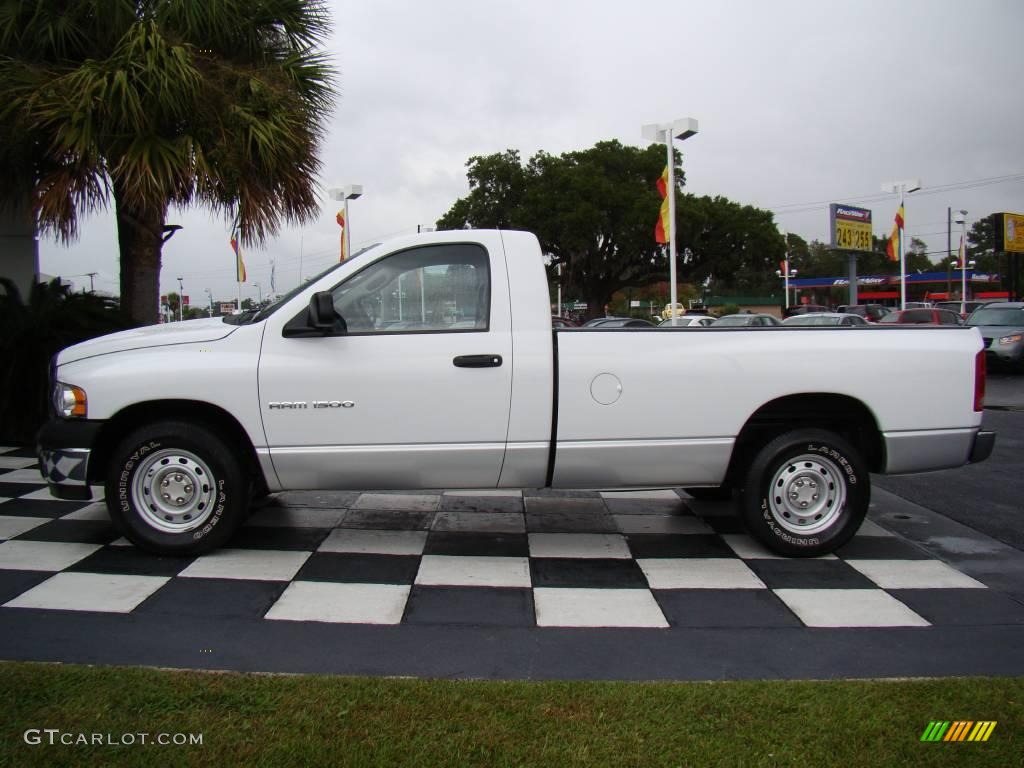 2004 Ram 1500 ST Regular Cab - Bright White / Dark Slate Gray photo #27