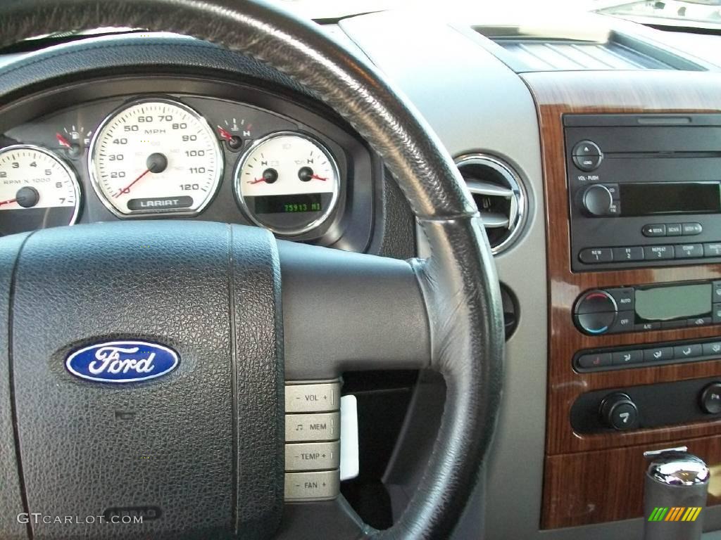 2004 F150 Lariat SuperCrew - Black / Black photo #3