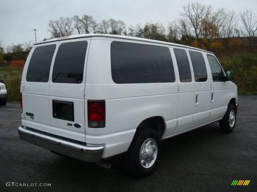 2009 E Series Van E350 Super Duty XLT Passenger - Oxford White / Medium Pebble photo #3