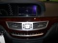 Black - S 550 Sedan Photo No. 10