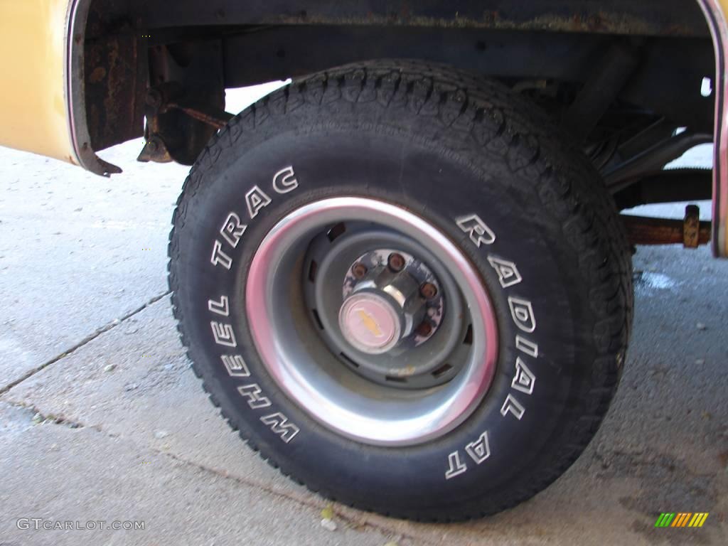 1977 Chevrolet C/K K10 Custom Deluxe Regular Cab 4x4 Wheel Photo #20341091