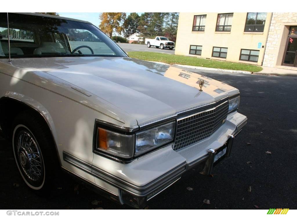 1987 DeVille Coupe - White / Dark Sapphire Blue photo #6