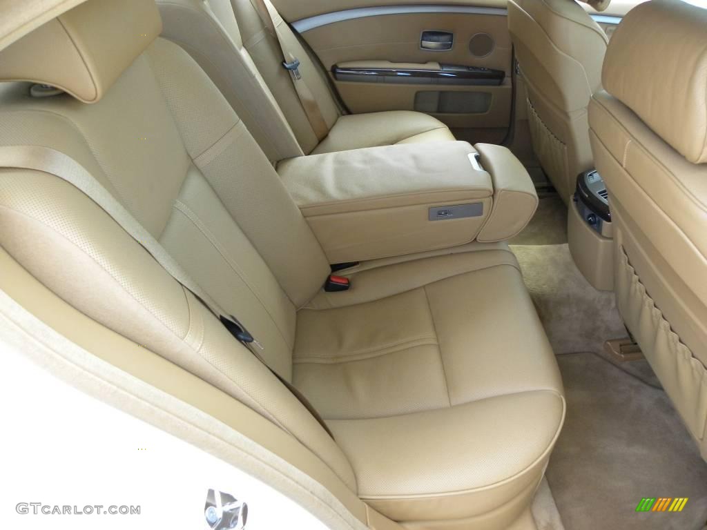 2007 7 Series 750i Sedan - Alpine White / Rust Brown photo #11