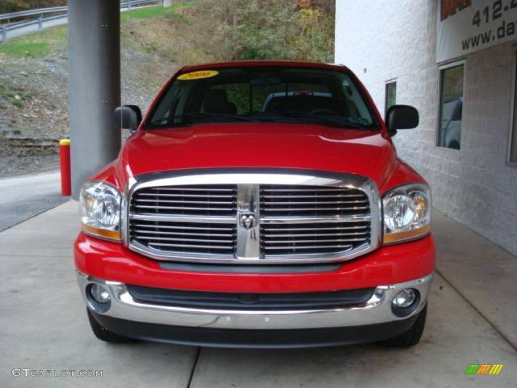 2006 Ram 1500 SLT Quad Cab 4x4 - Flame Red / Medium Slate Gray photo #5