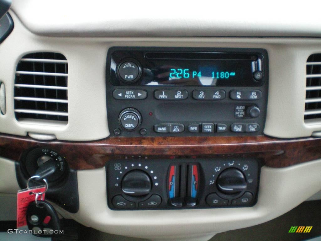 2004 Impala  - Sandstone Metallic / Neutral Beige photo #5