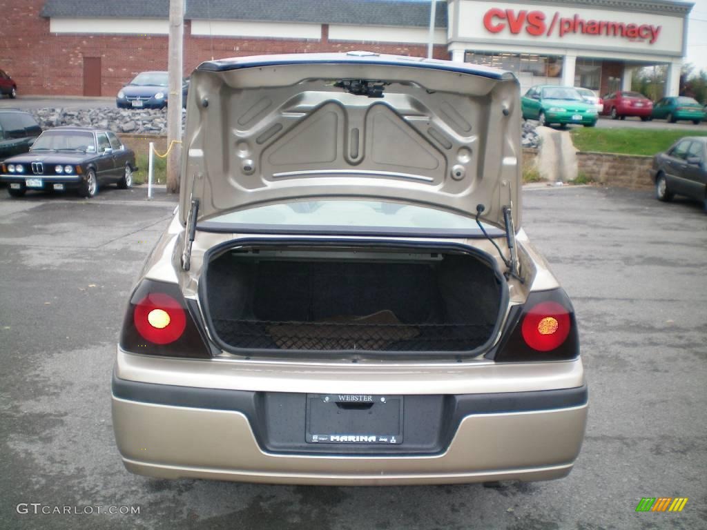 2004 Impala  - Sandstone Metallic / Neutral Beige photo #17