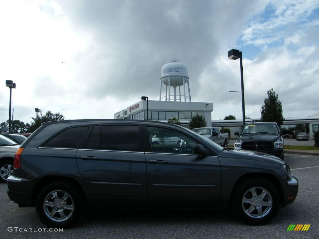 2004 Pacifica  - Graphite Gray Metallic / Dark Slate Gray photo #6