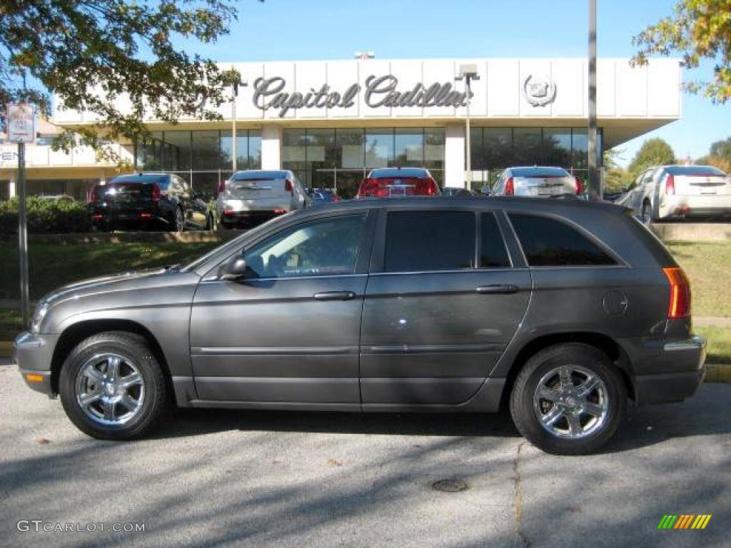 Graphite Gray Metallic Chrysler Pacifica