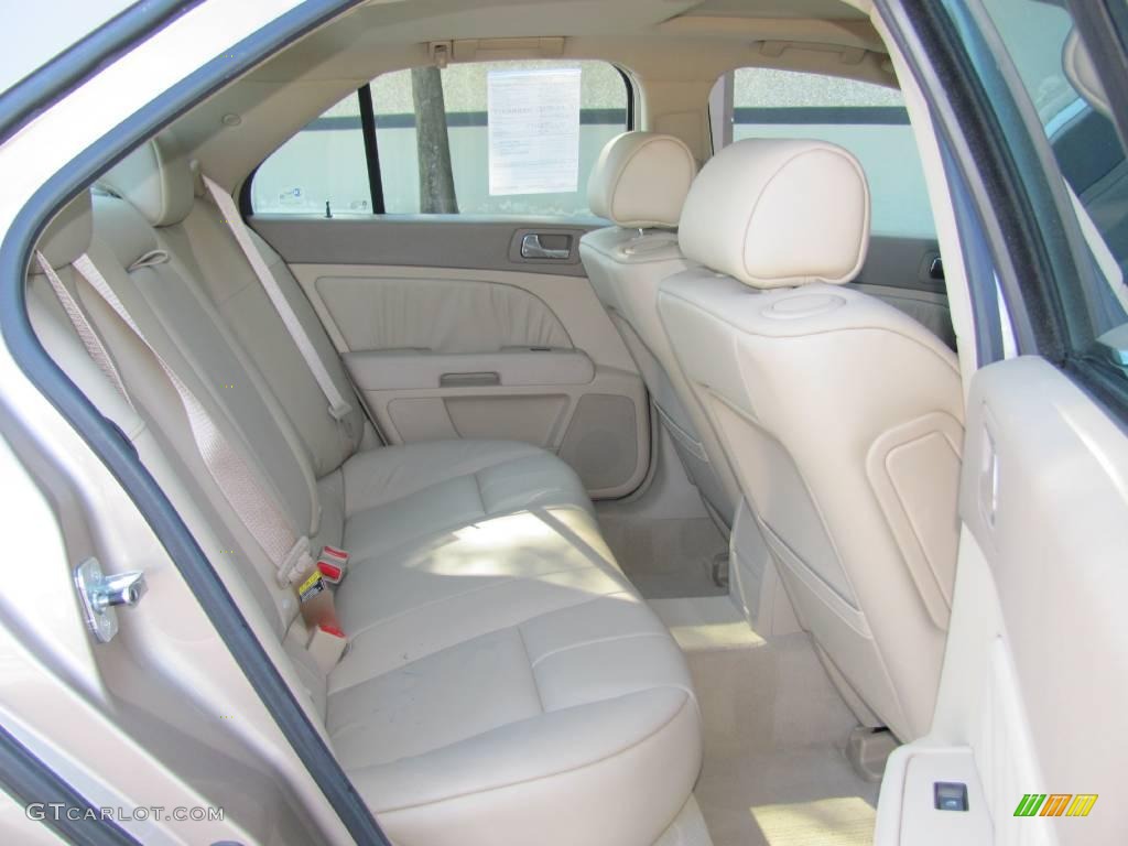 2006 STS V8 - Sand Storm / Cashmere photo #10