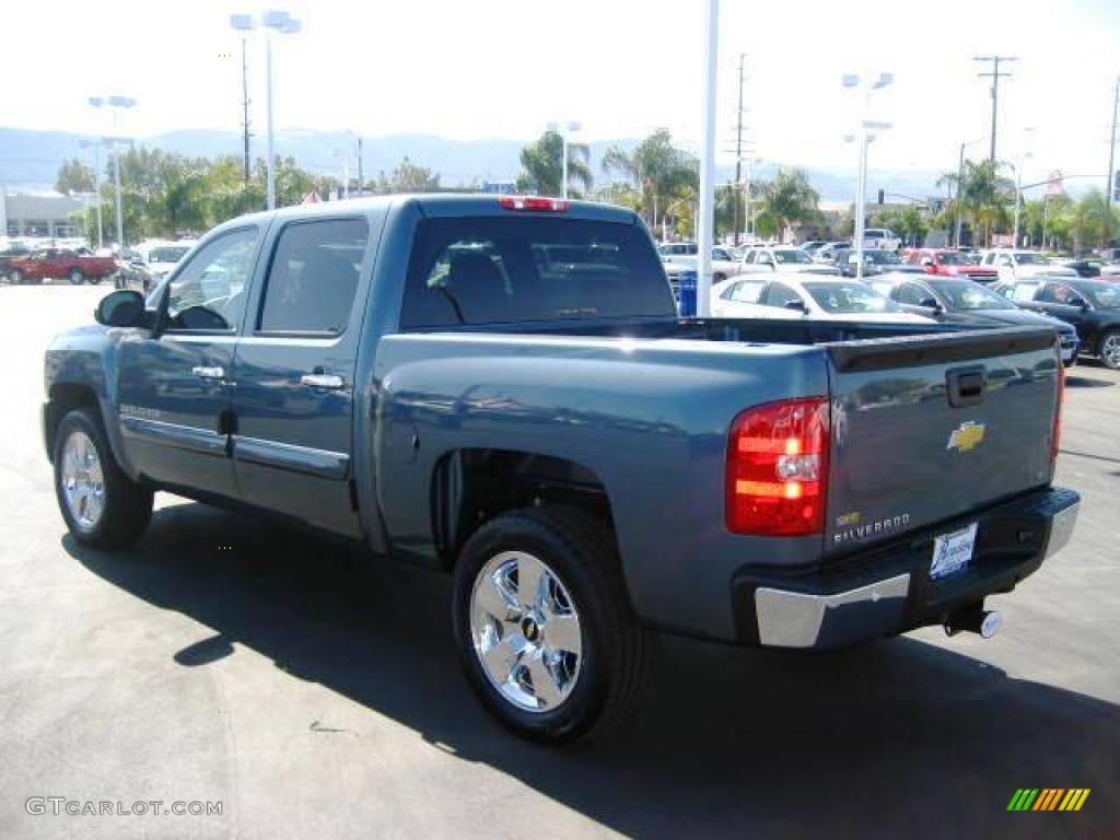 2009 Silverado 1500 LT Crew Cab - Blue Granite Metallic / Ebony photo #4