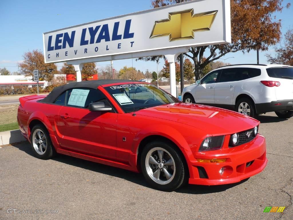 2005 Mustang GT Deluxe Convertible - Torch Red / Dark Charcoal photo #1