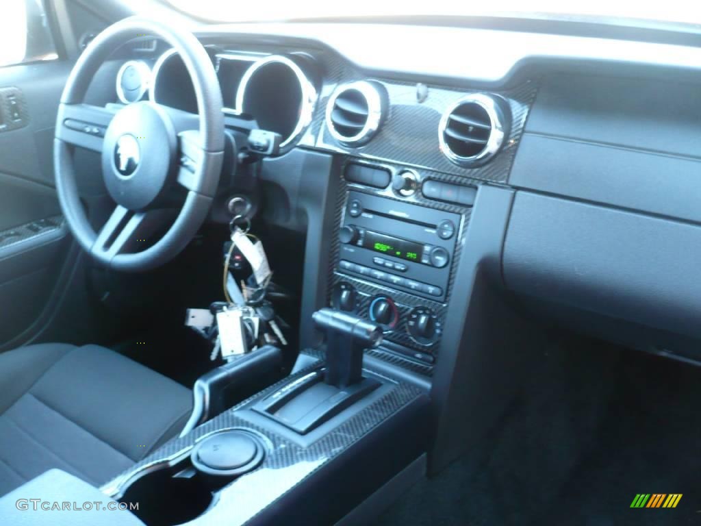 2005 Mustang GT Deluxe Convertible - Torch Red / Dark Charcoal photo #14