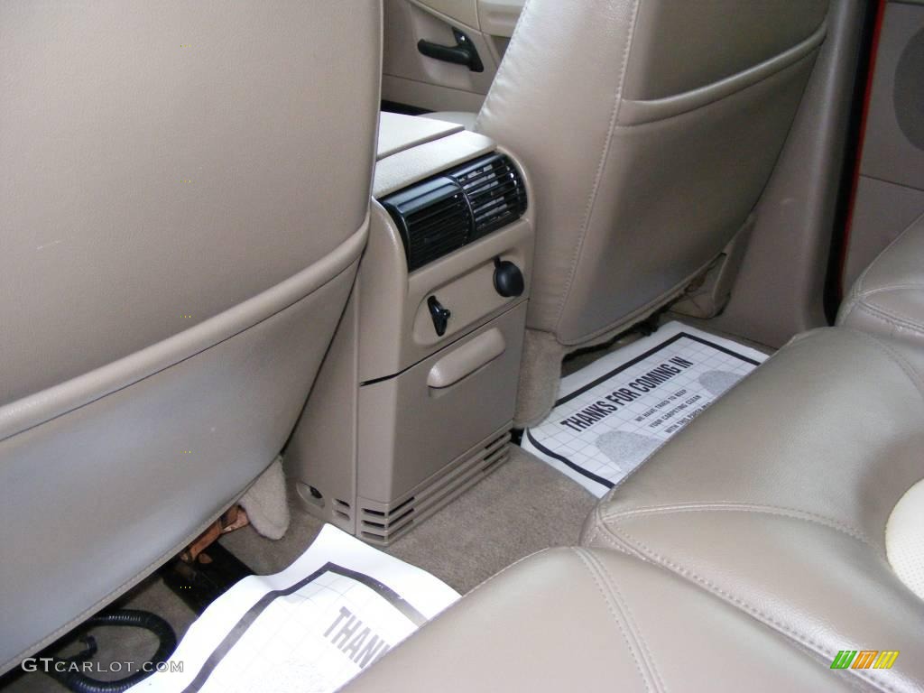 2004 Explorer Eddie Bauer 4x4 - Redfire Metallic / Medium Parchment photo #12