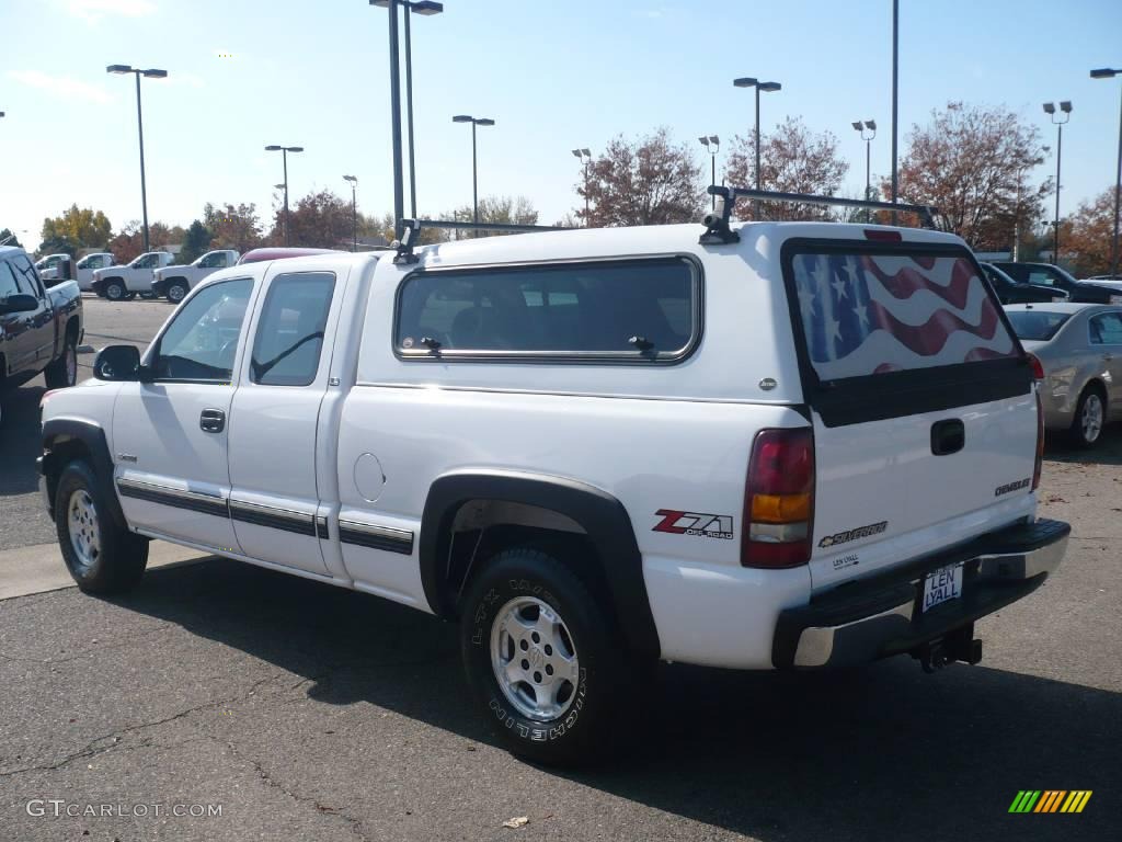 2002 Silverado 1500 LS Extended Cab 4x4 - Summit White / Graphite Gray photo #4