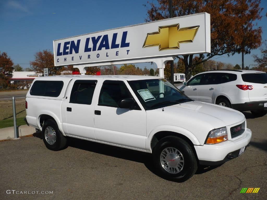 2001 Sonoma SLS Crew Cab 4x4 - Summit White / Graphite photo #1