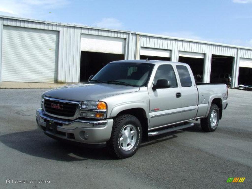 Silver Birch Metallic GMC Sierra 1500